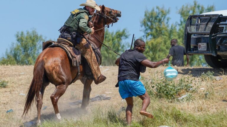 Así fue la persecución de los haitianos a caballo en la frontera de Estados Unidos