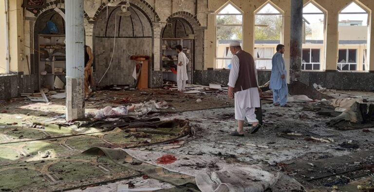 Nuevo ataque en mezquita de Afganistán deja al menos tres muertos y 15 heridos