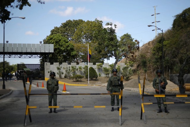 Militar venezolano asesinó a su compañera y luego se suicidó