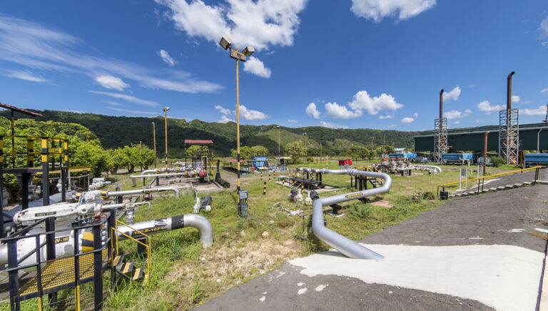 Robo de oleoductos en Colombia aumenta en la medida que la gasolina venezolana escasea