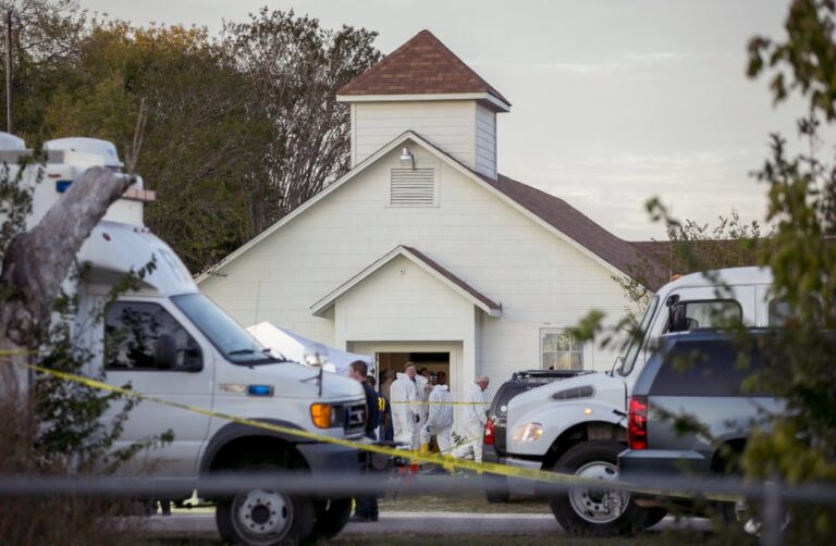 Fuerza Aérea norteamericana pagará más de 230 millones de dólares por tiroteo en iglesia de Texas