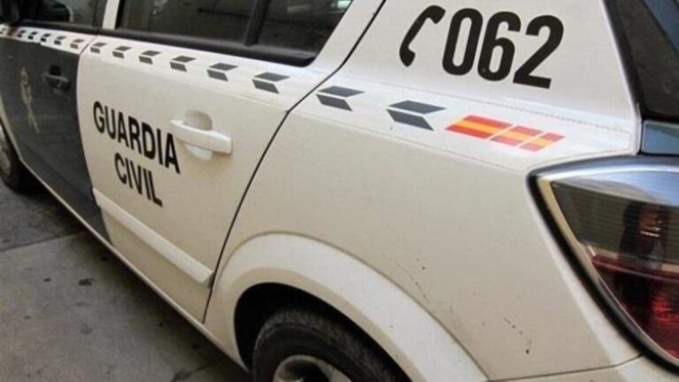 Detenido un joven por apuñalar presuntamente a su madre en España