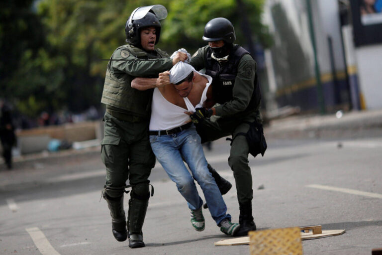Caso Venezuela: “Dentro del país no se están abriendo los canales necesarios para que las víctimas tengan justicia”