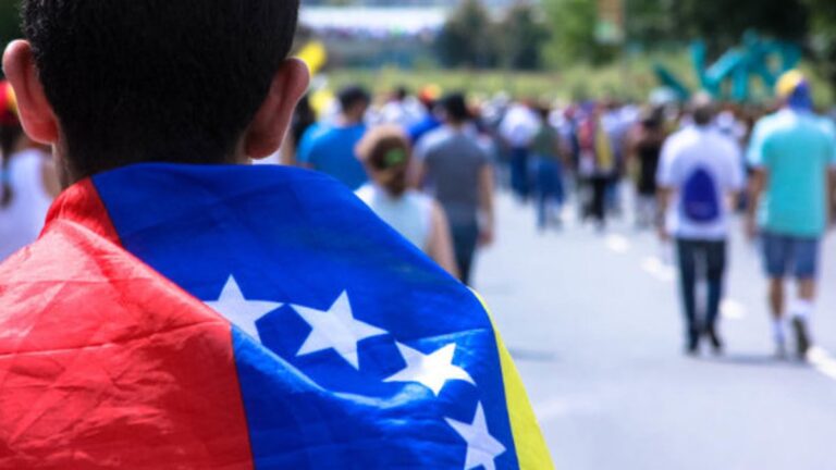 Enjuve: 78% los jóvenes consultados tienen insatisfacción con la democracia en Venezuela